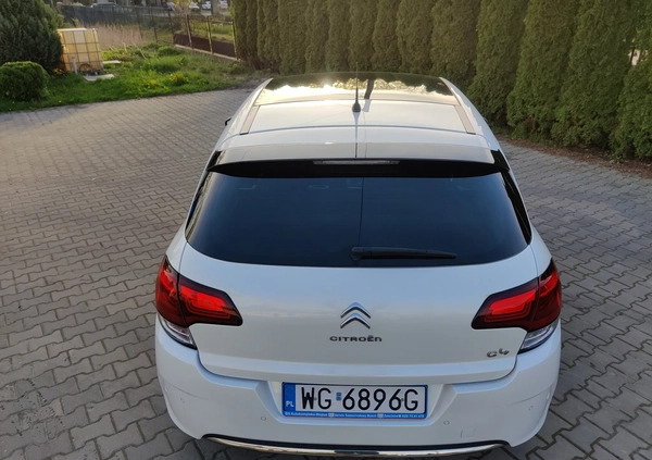 Citroen C4 cena 49000 przebieg: 111000, rok produkcji 2018 z Warszawa małe 211